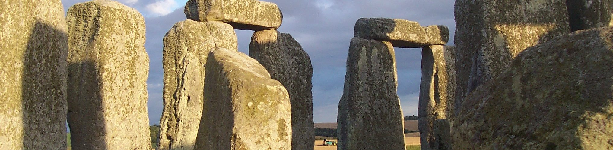 Gothic Image offers Stonehenge tours